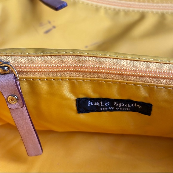 **SOLD**Kate Spade Makeup Bag - Picture 10 of 13